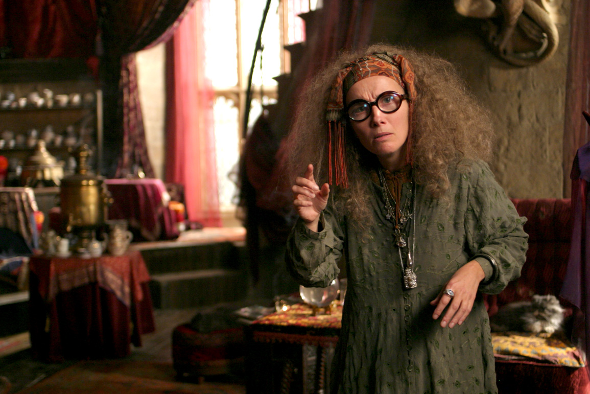 happy-birthday-professor-trelawney-the-leaky-cauldron-the